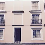 Wellington Road Apartments