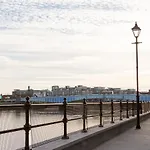 Mylo Fulham Riverside