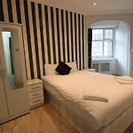 Princes Court Brompton Road