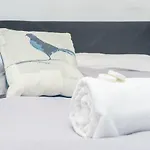 1 Double-Bed Kennington-Sk