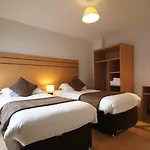 Crompton Court Apartments