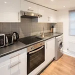 Westminster Apartment
