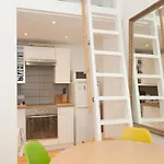 Kensington Olympia Apartment