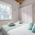 Modern Mews Home In Kings Cross