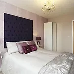Exclusive Riverview Apartment