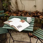 Pleasant Hackney Home By Victoria Park