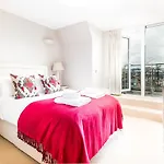 Luxury Battersea Park Home With Stunning Views