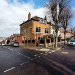 Veeve - Crouch End Family Home