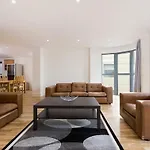 Spacious Flat With A Great View Of The Shard
