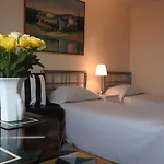 202 Apartments