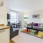 Fulham Broadway 2 Bedroom Apartment