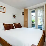 Veeve - Canonbury Townhouse