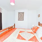 Raspberry Lodge