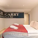 Modern Londoner - 2BR flat near Gloucester Road