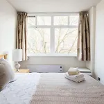 Bloomsbury Apartment