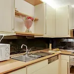 Lexington Apartments
