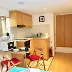 Hfs Studio Next To Hydepark L14