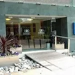 Roland House Apartments