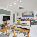 Hoxton Loft Apartments
