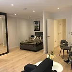 Luxury One Bedroom In Kings Cross