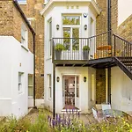 288 Earls Court Road