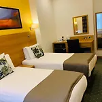 Regency Hotel Parkside