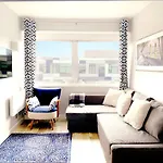 Chic London Home In Trendy Fitzrovia W1. By Oxford St