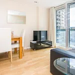 Apartment Wharf City Tower