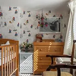 Veeve - Beautiful Interiors On A Battersea Crescent