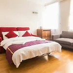 Belgravia Apartments - Grosvenor Gardens