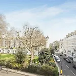 Classic South Kensington Home With Balcony
