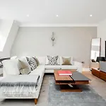 Mayfair Mews Suite