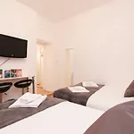 Paddington Apartments