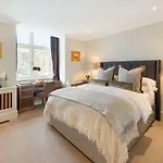Grand Ambassadorial Duplex Apartment Hyde Park