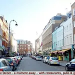 Elegant Very Central Fitzrovia W1 King Bed, Wifi, Nr Oxford St Affable Informative Host