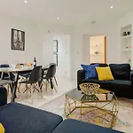 Luxury Finchley Rd Apartments