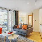 Canary Gateway Serviced Apartments