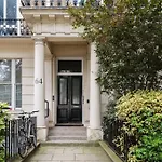 Apartment Gloucester Gardens