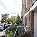 Powis Square