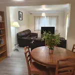Elegant House 10 Minutes Walk To Wembley Stadium