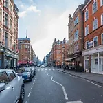 Stylish Mayfair Penthouse Next To Hyde Park