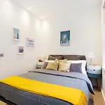 Arcore Premium Rental Monmouth Street