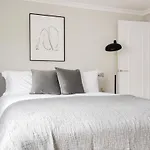 The Luxe Kensington House By H House