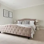 The Luxe Kensington House By H House