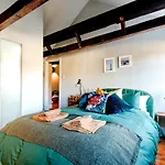 The Authentic Flats In The Heart Of Fitzrovia