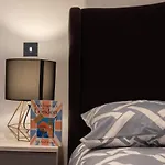 Parkside London Apartment