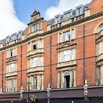 Oxford Street View Apartments