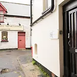 TLK Apartments&Hotel - Beckenham Junction