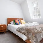 Guestready - Mews House - Spacious 2Br In West Kensington