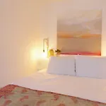 The London Agent Fitzrovia Studio 2